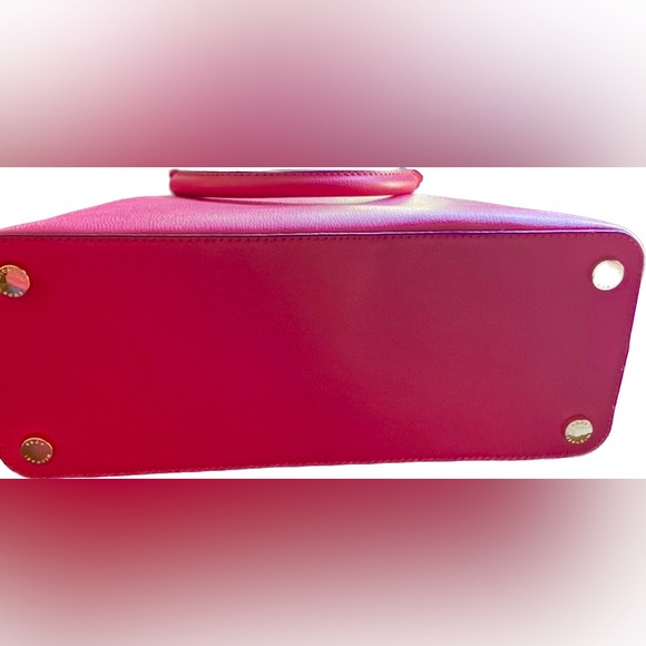 EUC Michael Kors Leather "Cindy" (Domed Satchel) - Picture 4 of 13